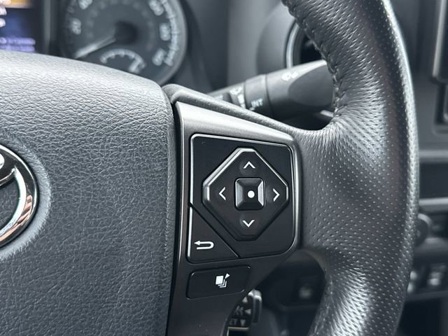 Used 2019 Toyota Tacoma TRD Off-Road image 17