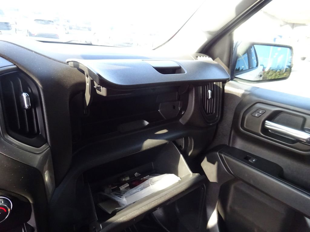 Certified 2022 Chevrolet Silverado 1500 W/T w/ WT Value Package image 33