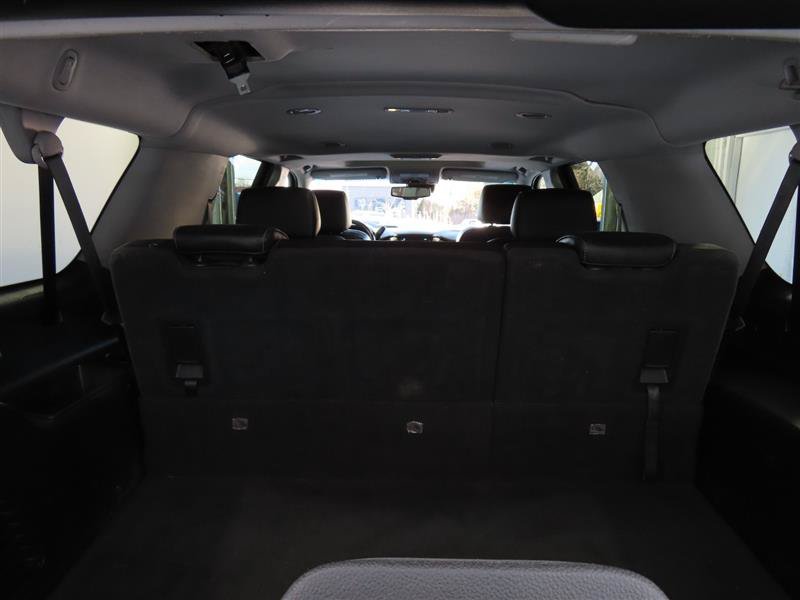 Used 2020 Chevrolet Suburban LT AWD/4WD image 9