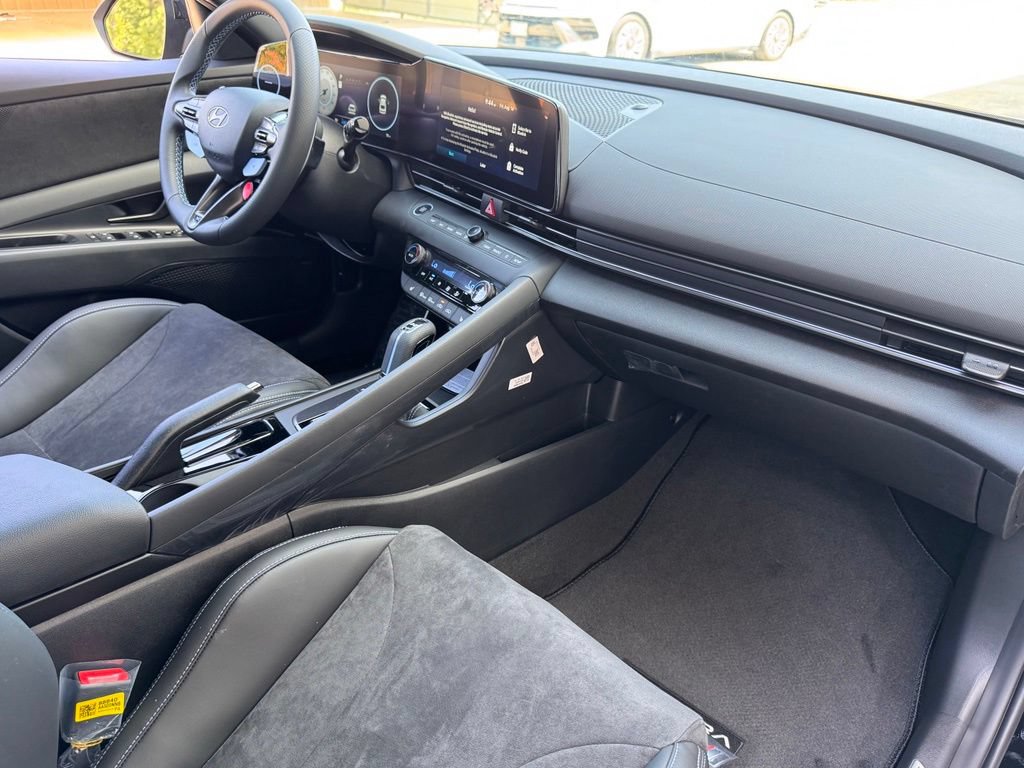 New 2026 Hyundai Elantra N FWD image 16