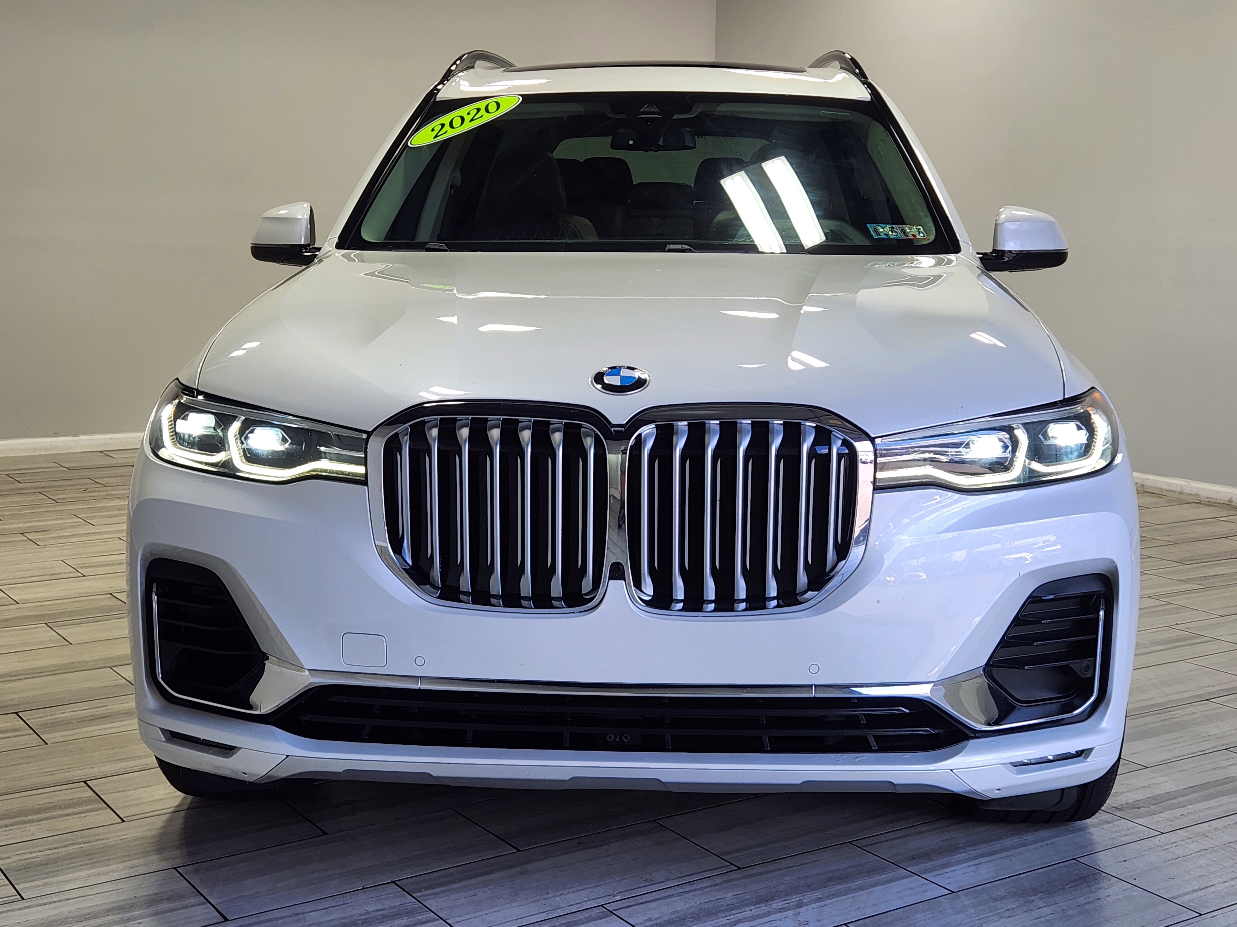 Used 2020 BMW X7 xDrive40i w/ Premium Package image 8