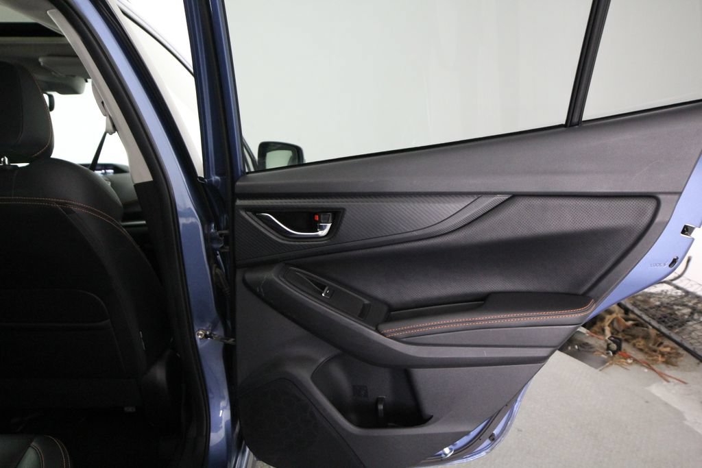 Used 2021 Subaru Crosstrek 2.5i Limited w/ Moonroof Package 2 AWD/4WD image 40