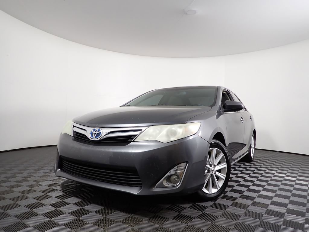 Used 2012 Toyota Camry XLE FWD image 2