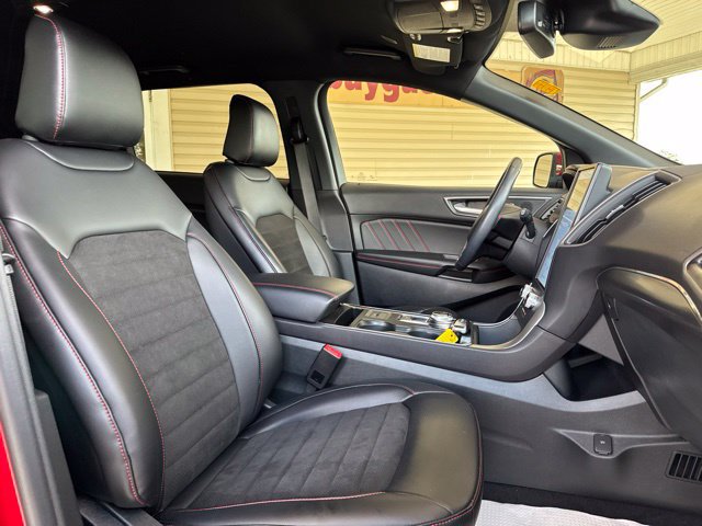 Used 2024 Ford Edge ST-Line AWD/4WD image 26