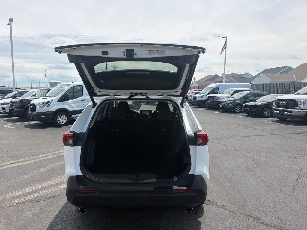 Used 2019 Toyota RAV4 XLE w/ Convenience Package AWD/4WD image 44