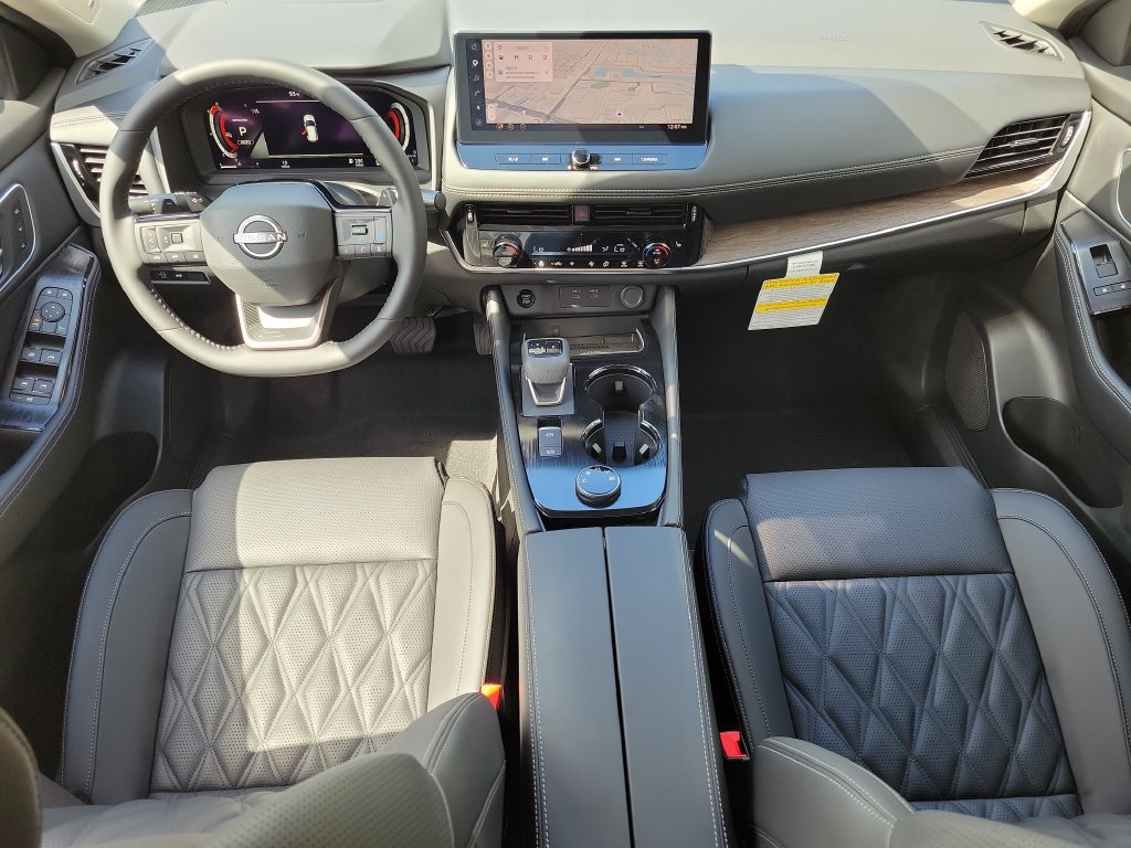 New 2026 Nissan Rogue Platinum AWD/4WD image 19
