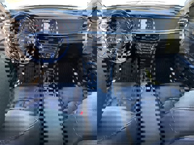 Used 2020 Kia Optima Premium image 10