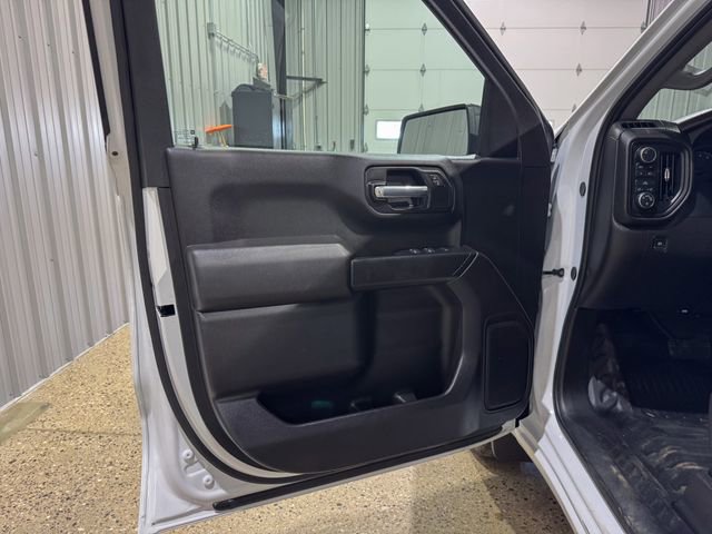 Used 2025 Chevrolet Silverado 1500 W/T AWD/4WD image 10