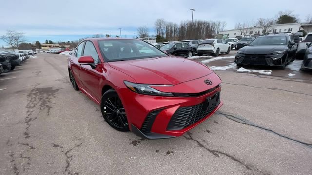 New 2026 Toyota Camry SE image 2