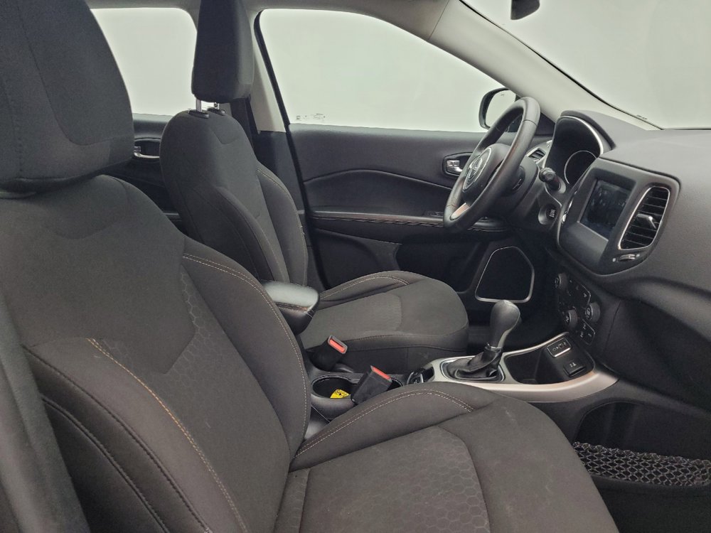 Used 2019 Jeep Compass Sport image 21