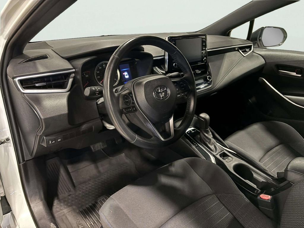 Used 2021 Toyota Corolla SE image 15