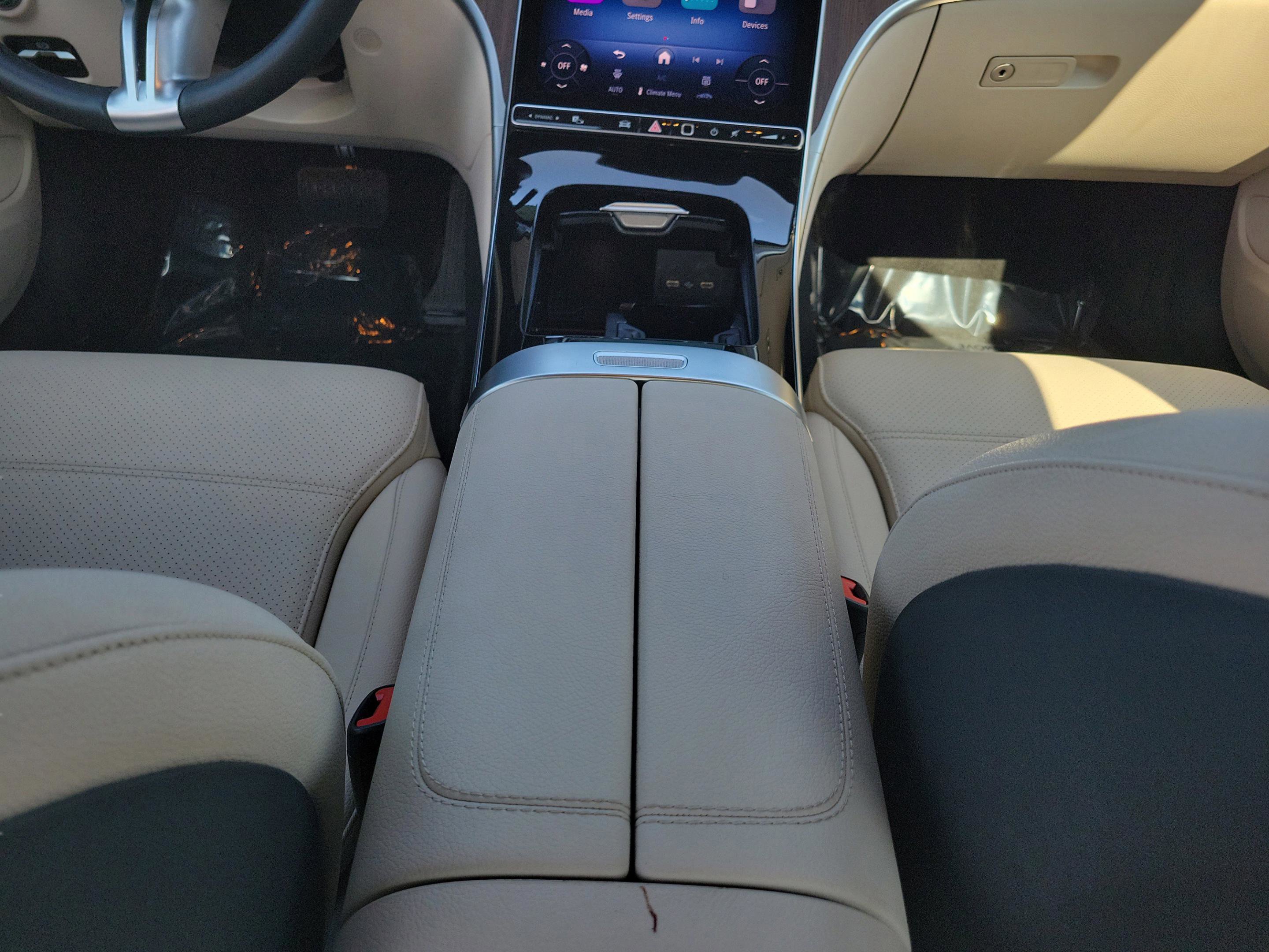 Certified 2025 Mercedes-Benz C 300 Sedan image 15