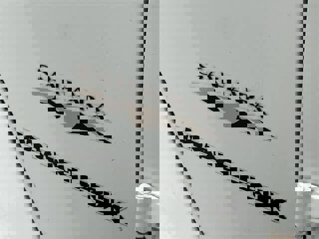 Used 2018 Jeep Wrangler Sahara w/ Connectivity Group image 14