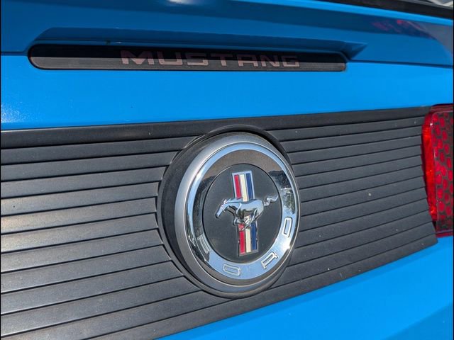 Used 2010 Ford Mustang Convertible image 18