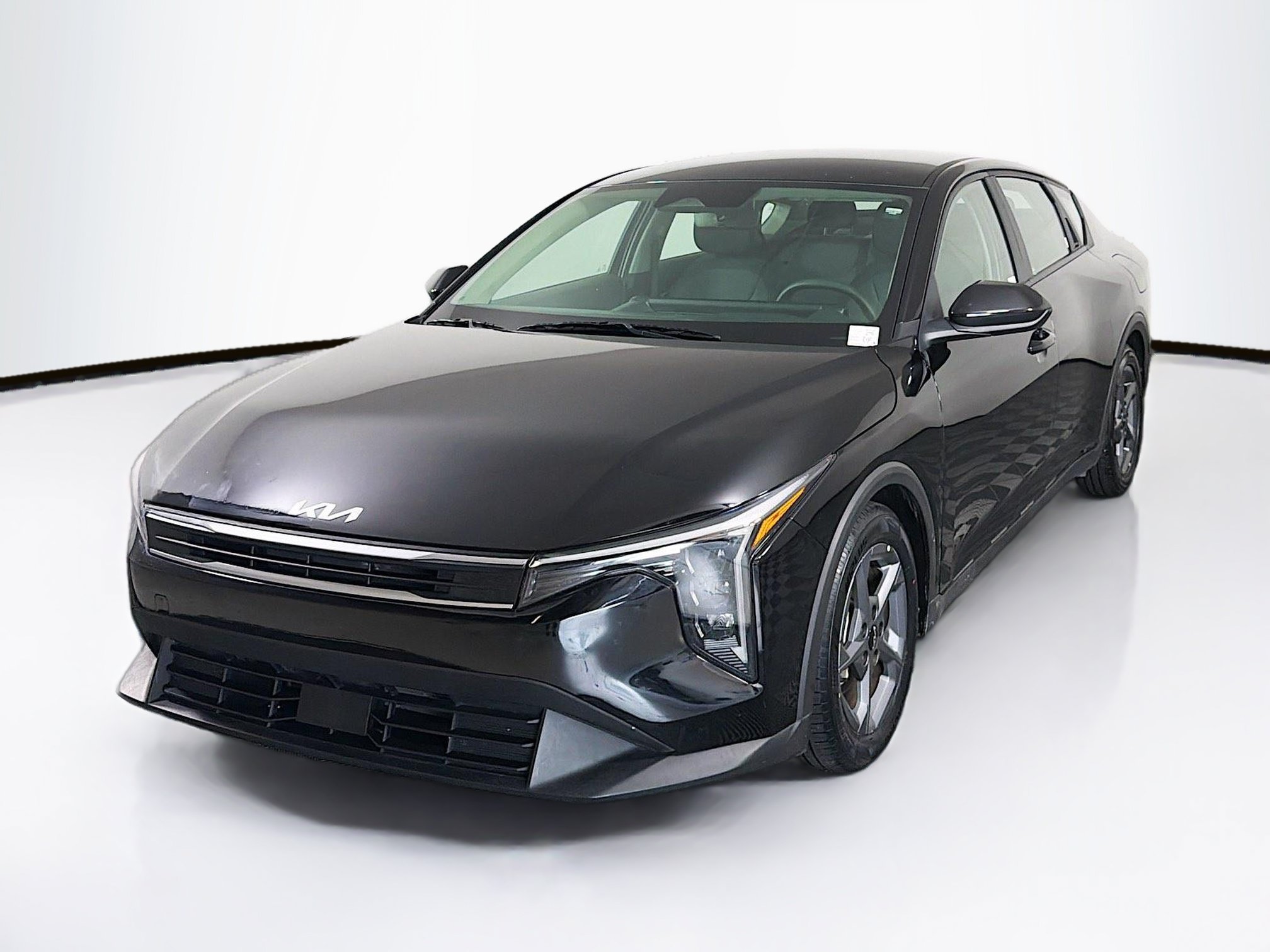 Used 2025 Kia K4 FWD image 3