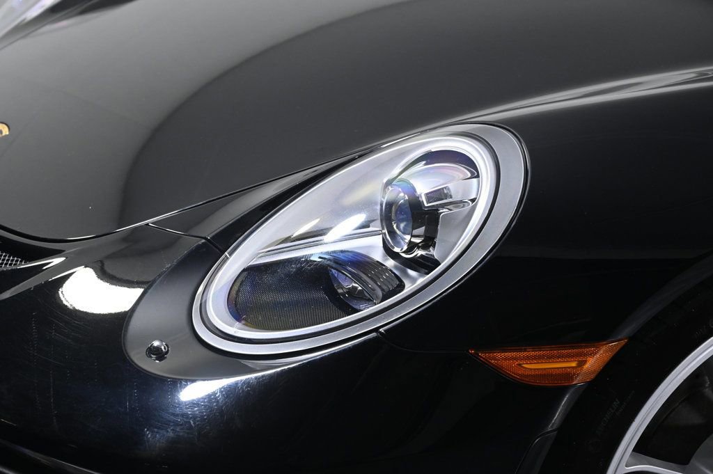 Used 2018 Porsche 911 GT3 image 22