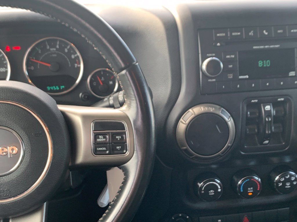 Used 2018 Jeep Wrangler Unlimited Sport AWD/4WD image 7