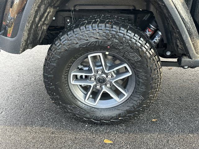 New 2026 Jeep Gladiator Mojave image 17