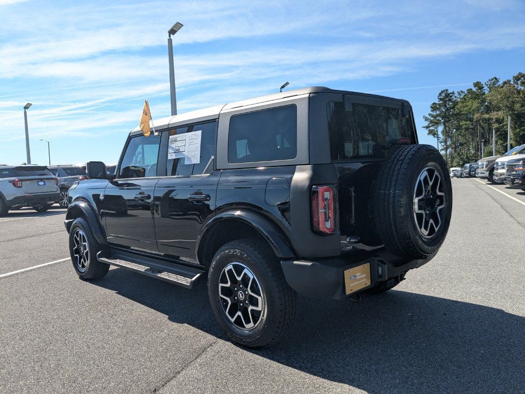 Used 2025 Ford Bronco Outer Banks AWD/4WD image 35