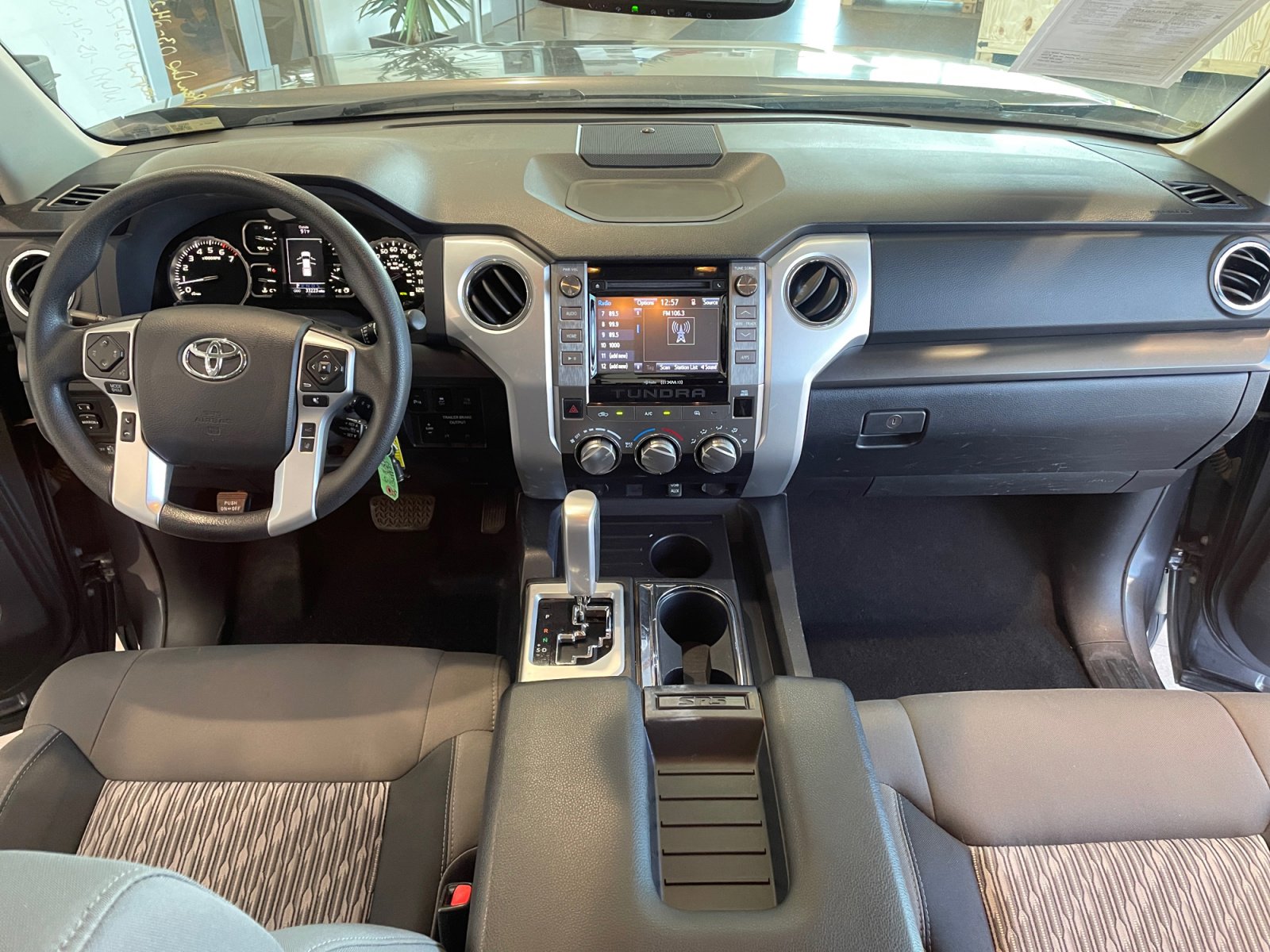 Used 2019 Toyota Tundra SR5 w/ SR5 Convenience Package image 20