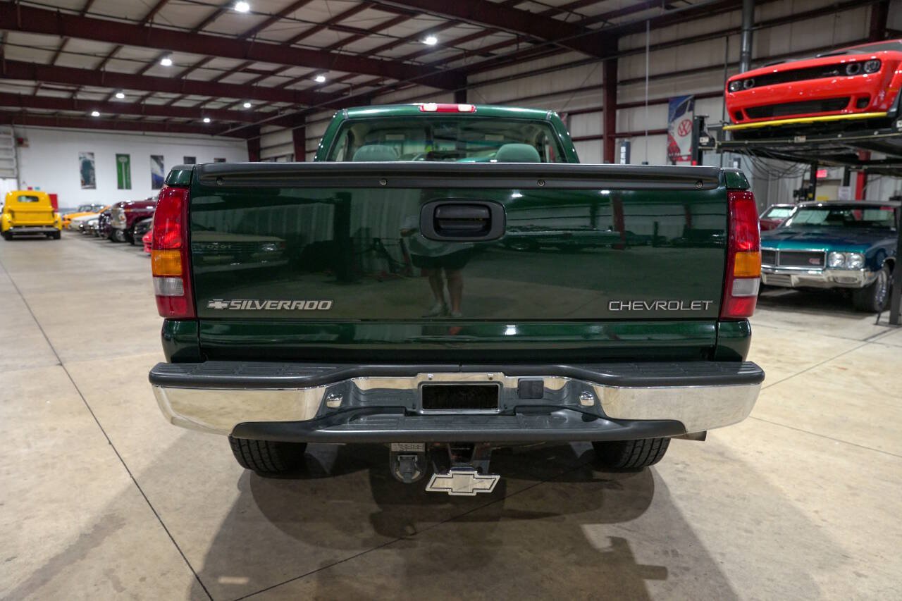 Used 2001 Chevrolet Silverado 1500 LS w/ Off-Road Chassis Pkg AWD/4WD image 7