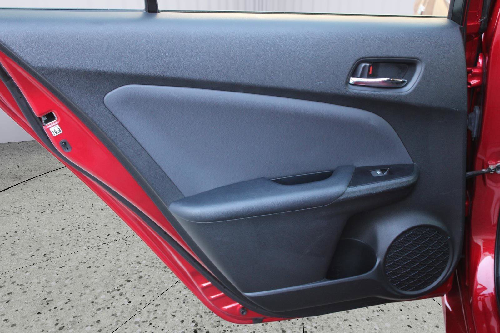 Used 2018 Toyota Prius Prime Plus image 38