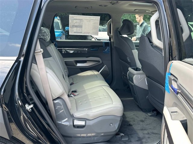 New 2026 Kia EV9 Wind image 17