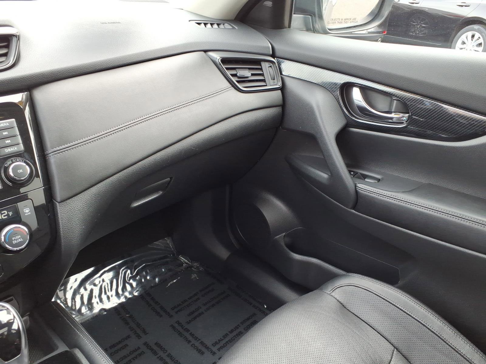 Used 2019 Nissan Rogue SL w/ Premium Package AWD/4WD image 25