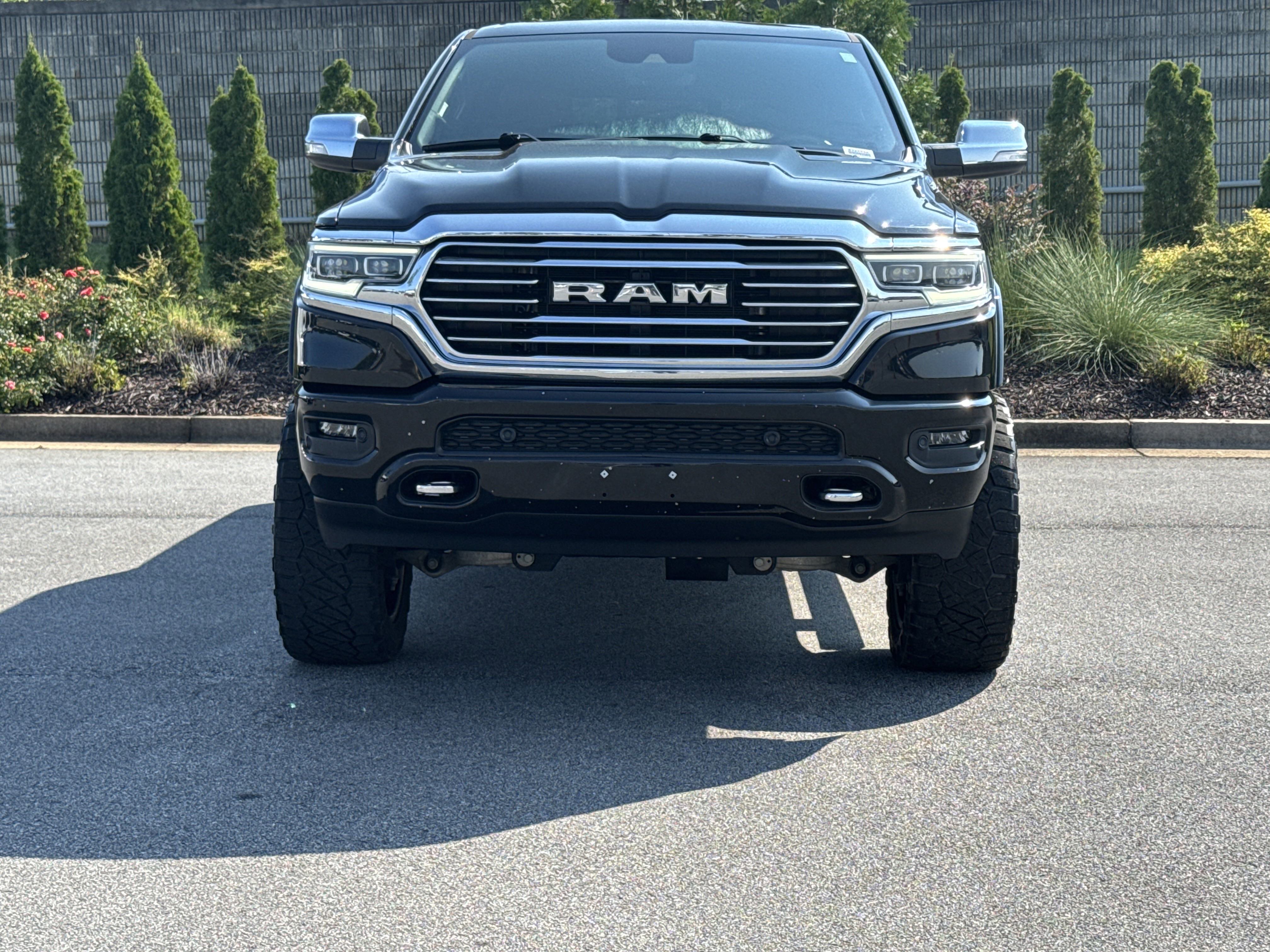 New 2023 GMC Savana 2500 w/ Driver Convenience Package image 3