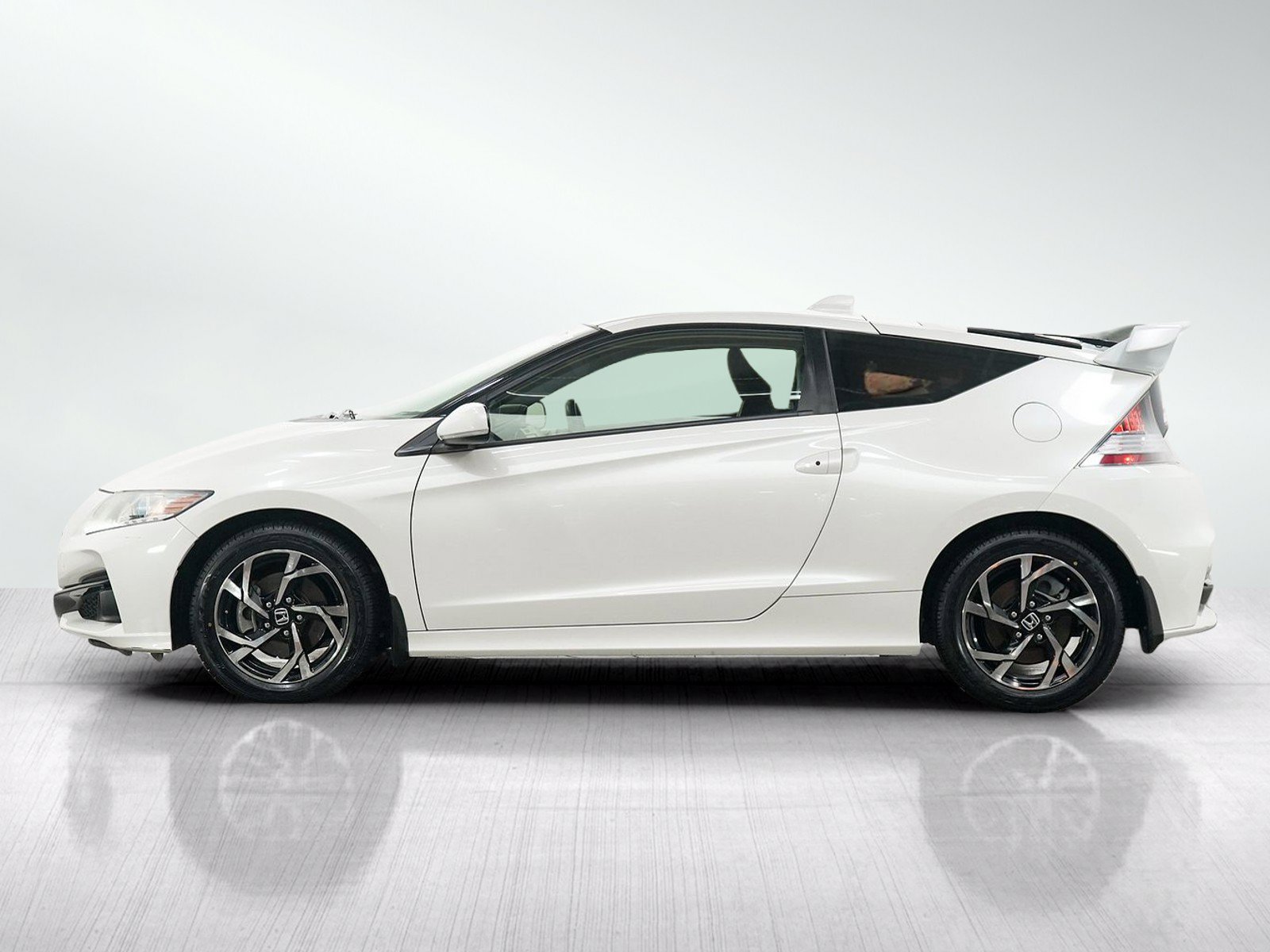Used 2016 Honda CR-Z EX image 2