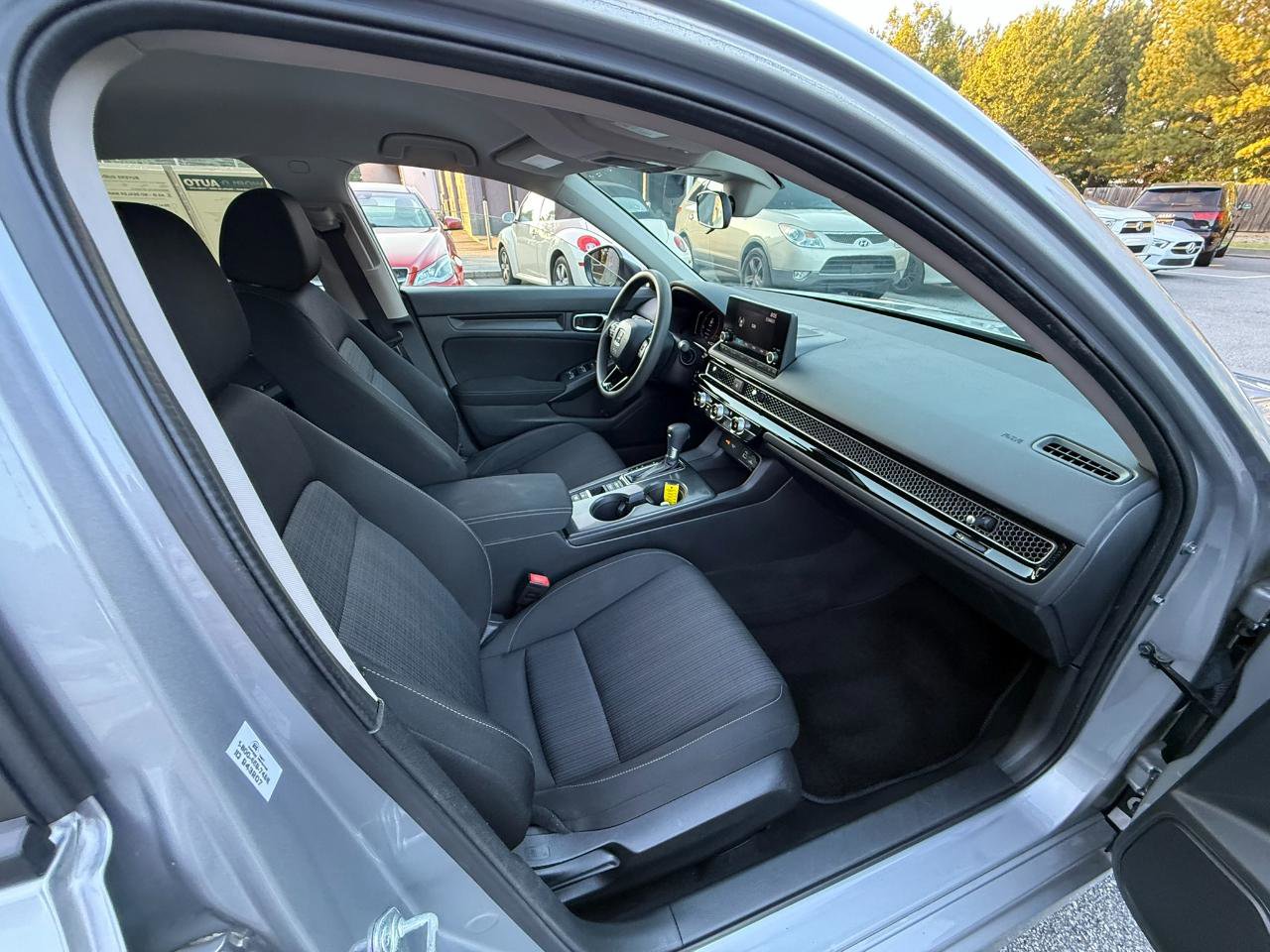 Used 2022 Honda Civic LX image 14