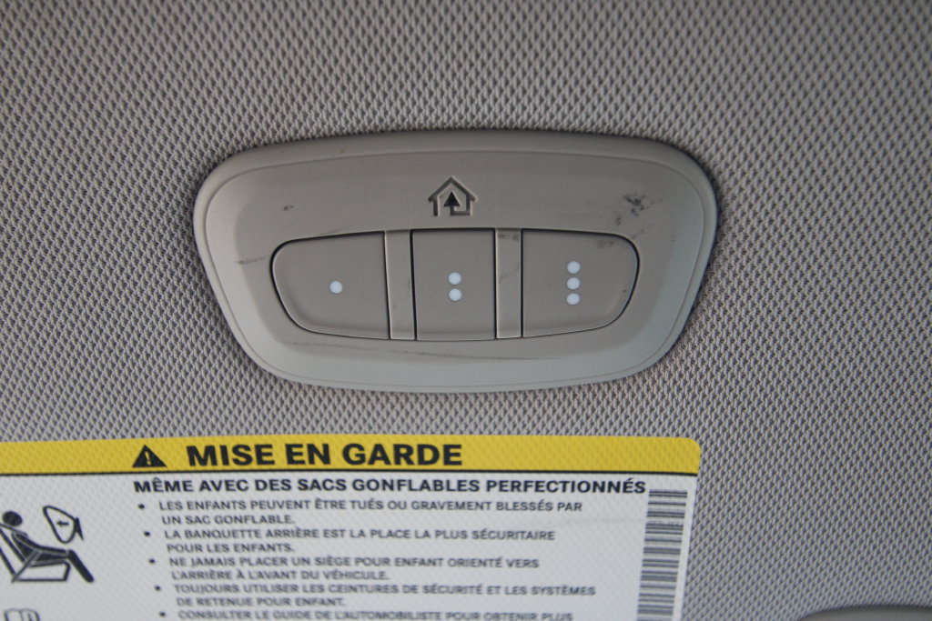Used 2020 Chrysler Pacifica Touring-L Plus FWD image 37