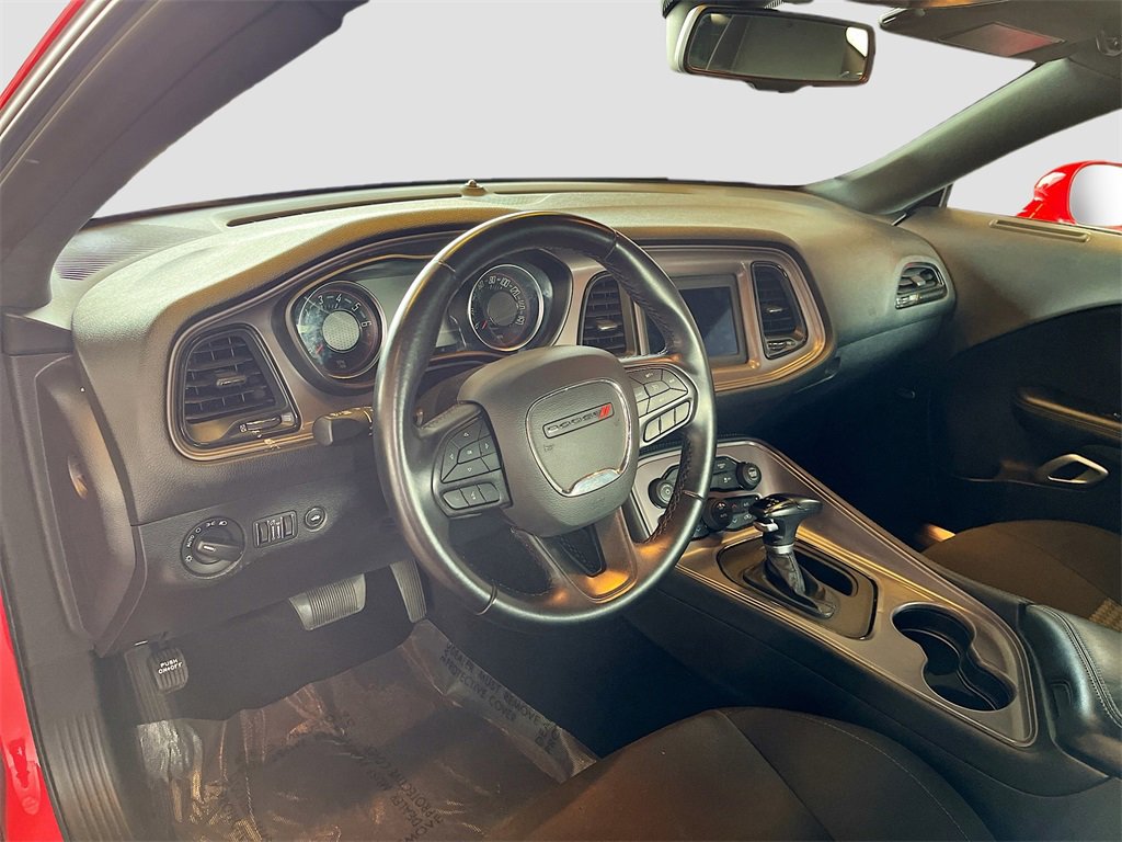 Used 2023 Dodge Challenger GT image 9