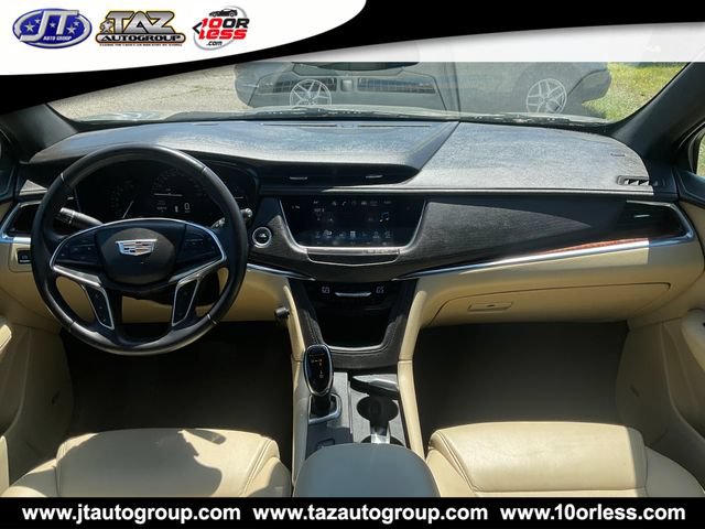 Used 2018 Cadillac XT5 Luxury w/ Driver Awareness Package AWD/4WD image 17
