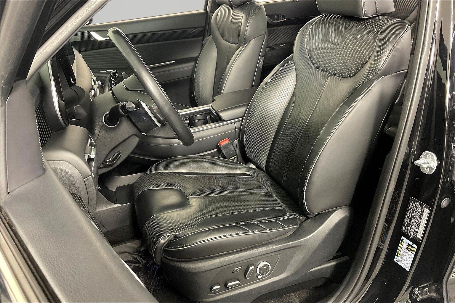 Used 2024 Hyundai Palisade Calligraphy FWD image 21