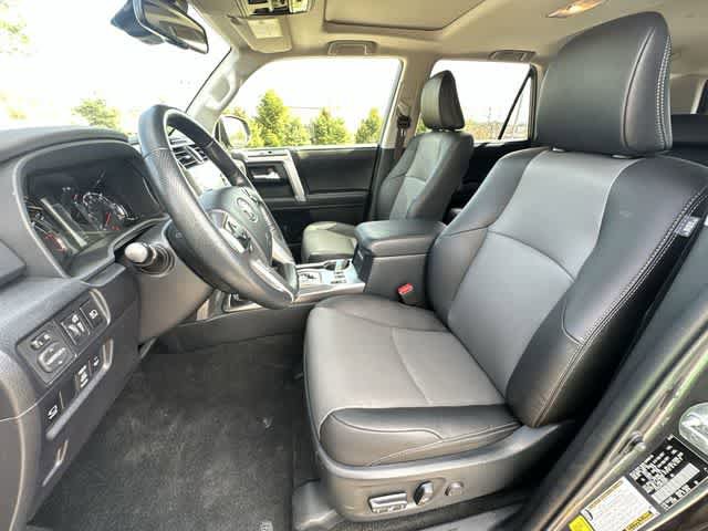 Used 2023 Toyota 4Runner SR5 Premium w/ Moonroof Package AWD/4WD image 17