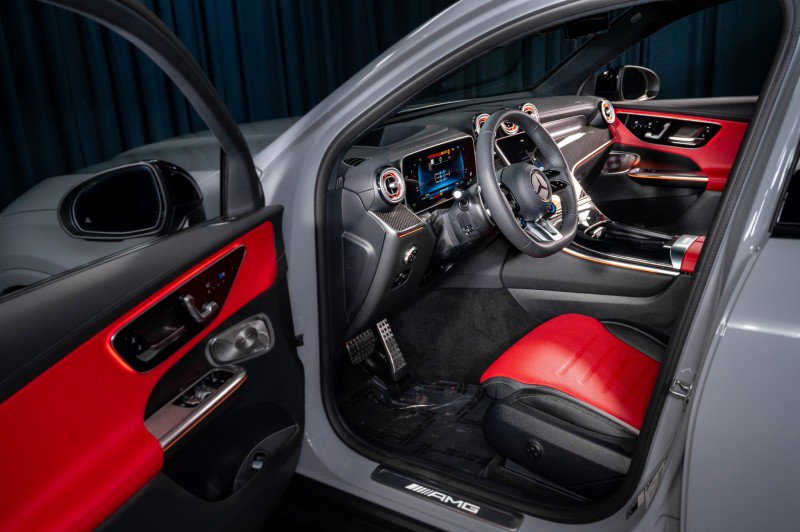 New 2026 Mercedes-Benz GLC 43 AMG 4MATIC image 10