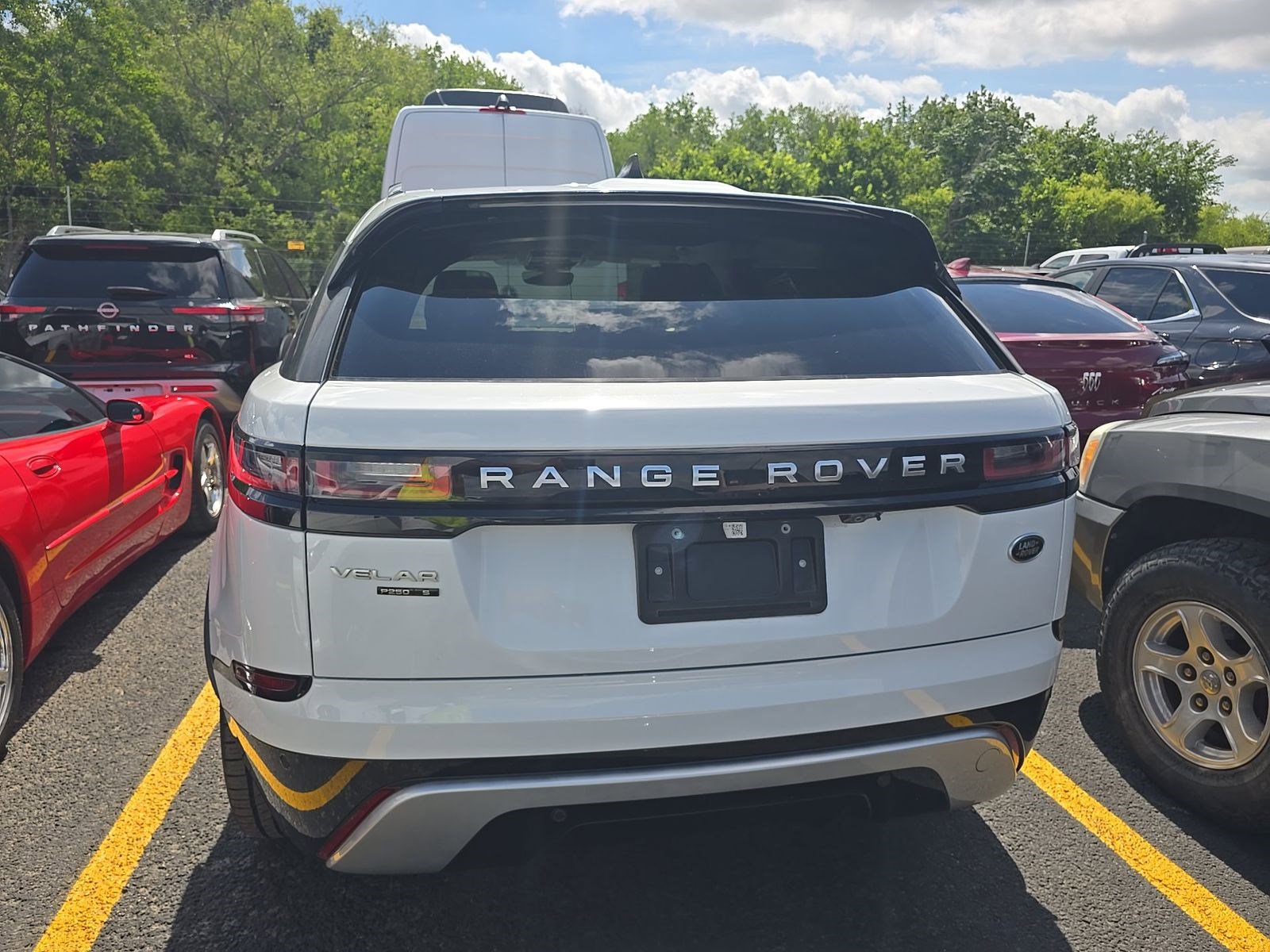Used 2020 Land Rover Range Rover Velar S AWD/4WD image 7