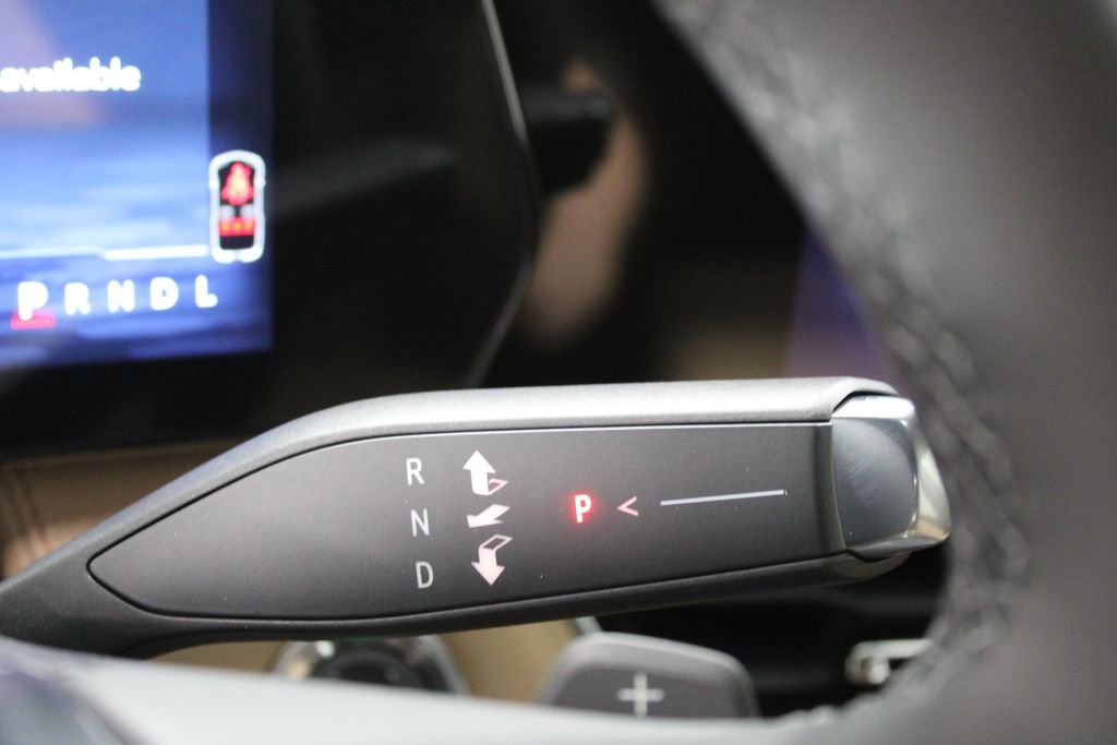 New 2026 Chevrolet Equinox ACTIV w/ Convenience Package III image 35