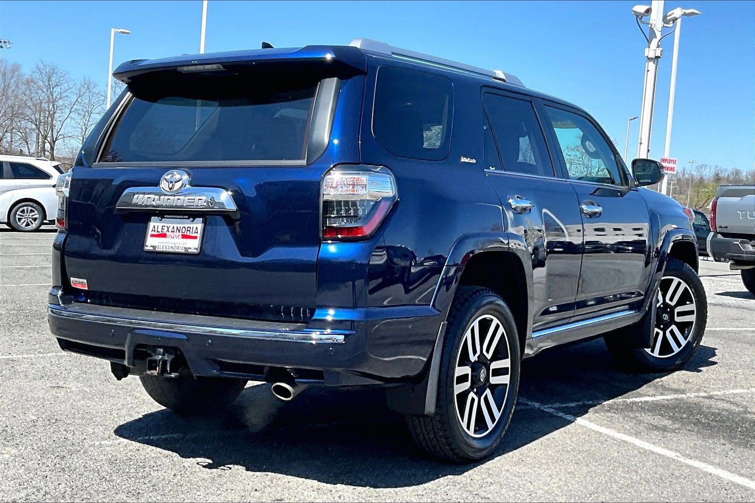 Used 2020 Toyota 4Runner Limited image 12