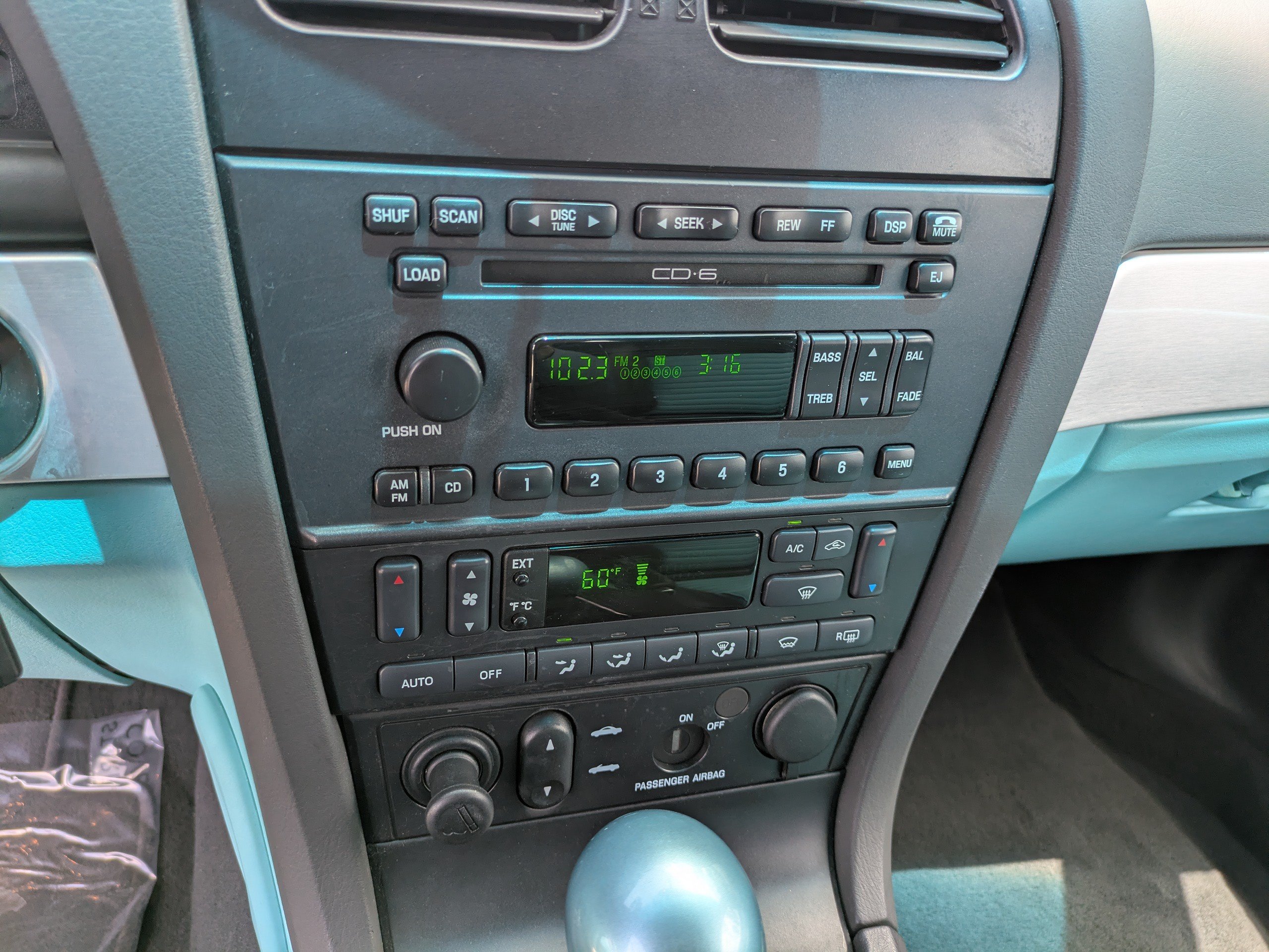 Used 2002 Ford Thunderbird RWD image 17