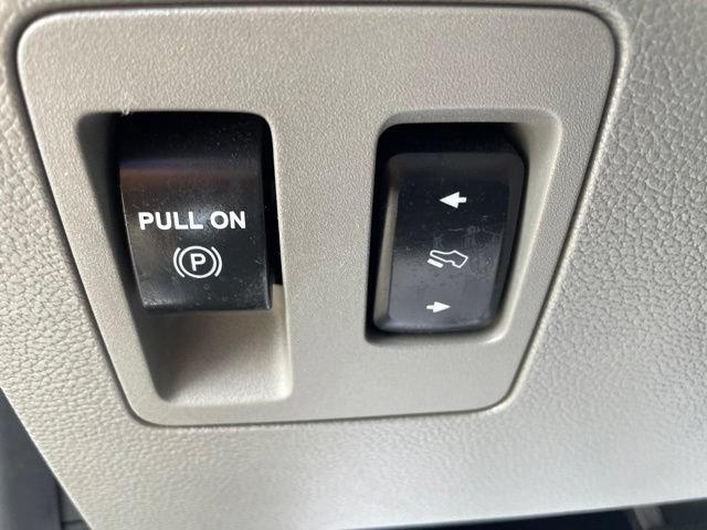 Used 2020 Ford F150 XLT w/ Equipment Group 302A Luxury AWD/4WD image 16
