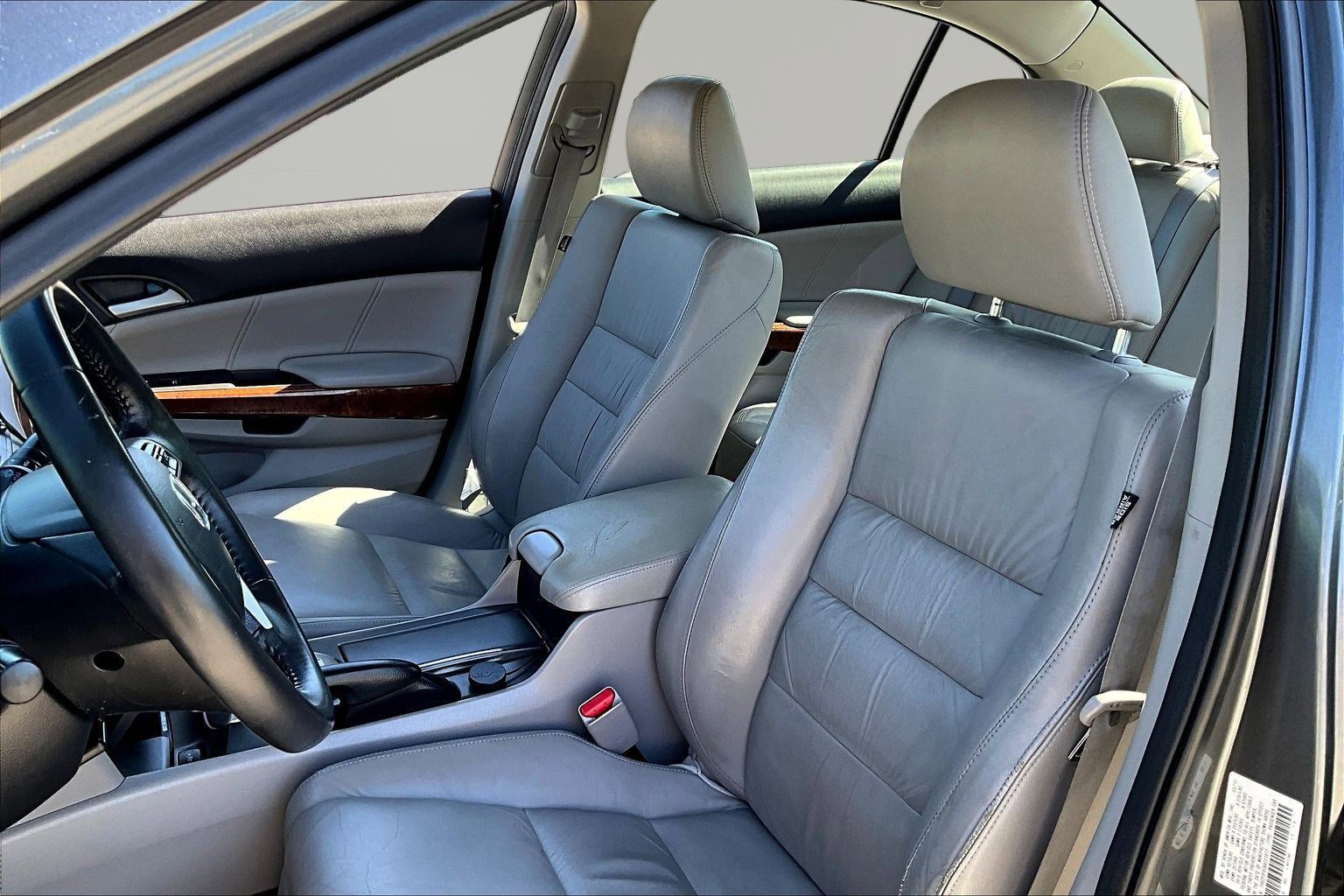 Used 2011 Honda Accord EX-L image 21