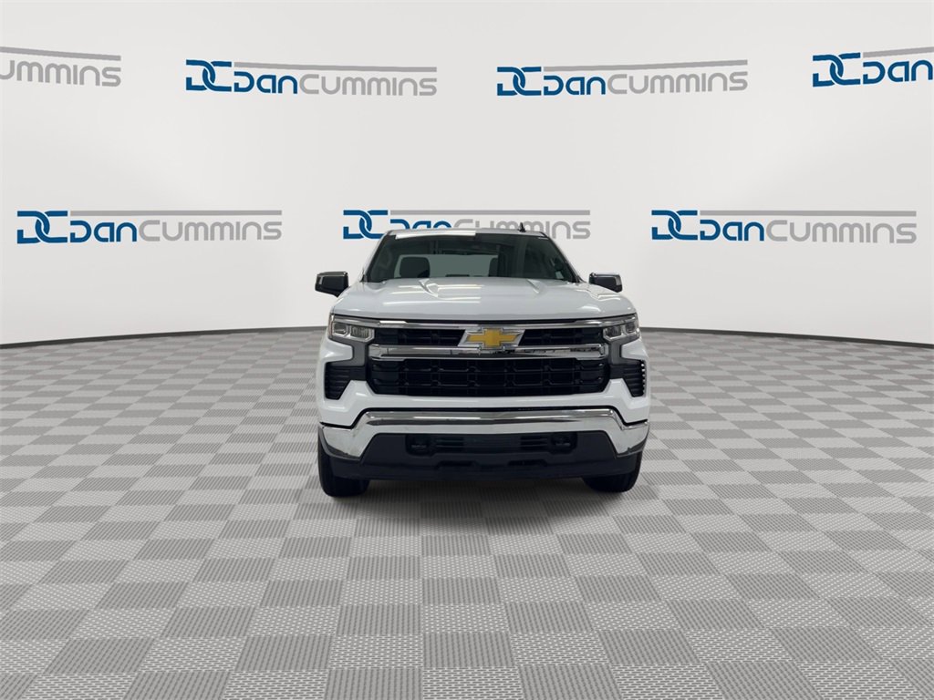 New 2026 Chevrolet Silverado 1500 LT image 3
