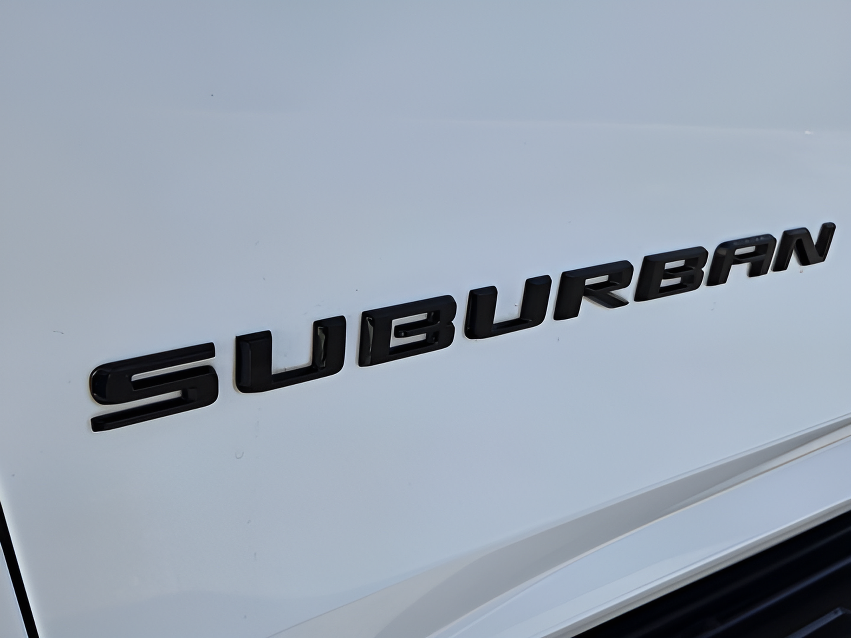 Used 2022 Chevrolet Suburban High Country RWD image 37