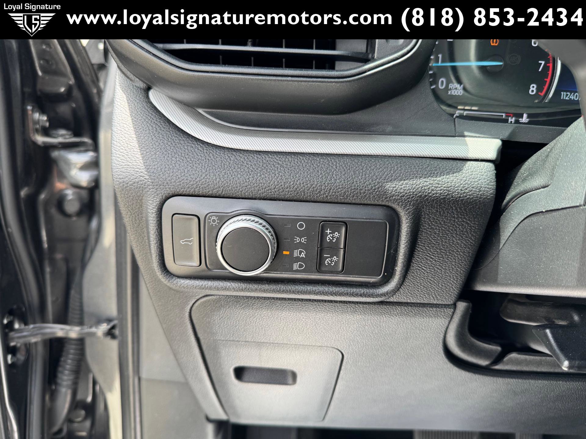 Used 2020 Ford Explorer XLT image 23