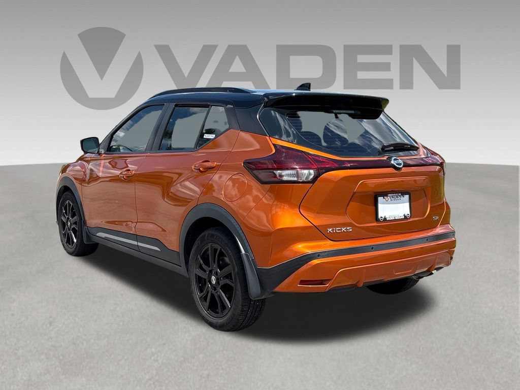Used 2021 Nissan Kicks SR FWD image 17
