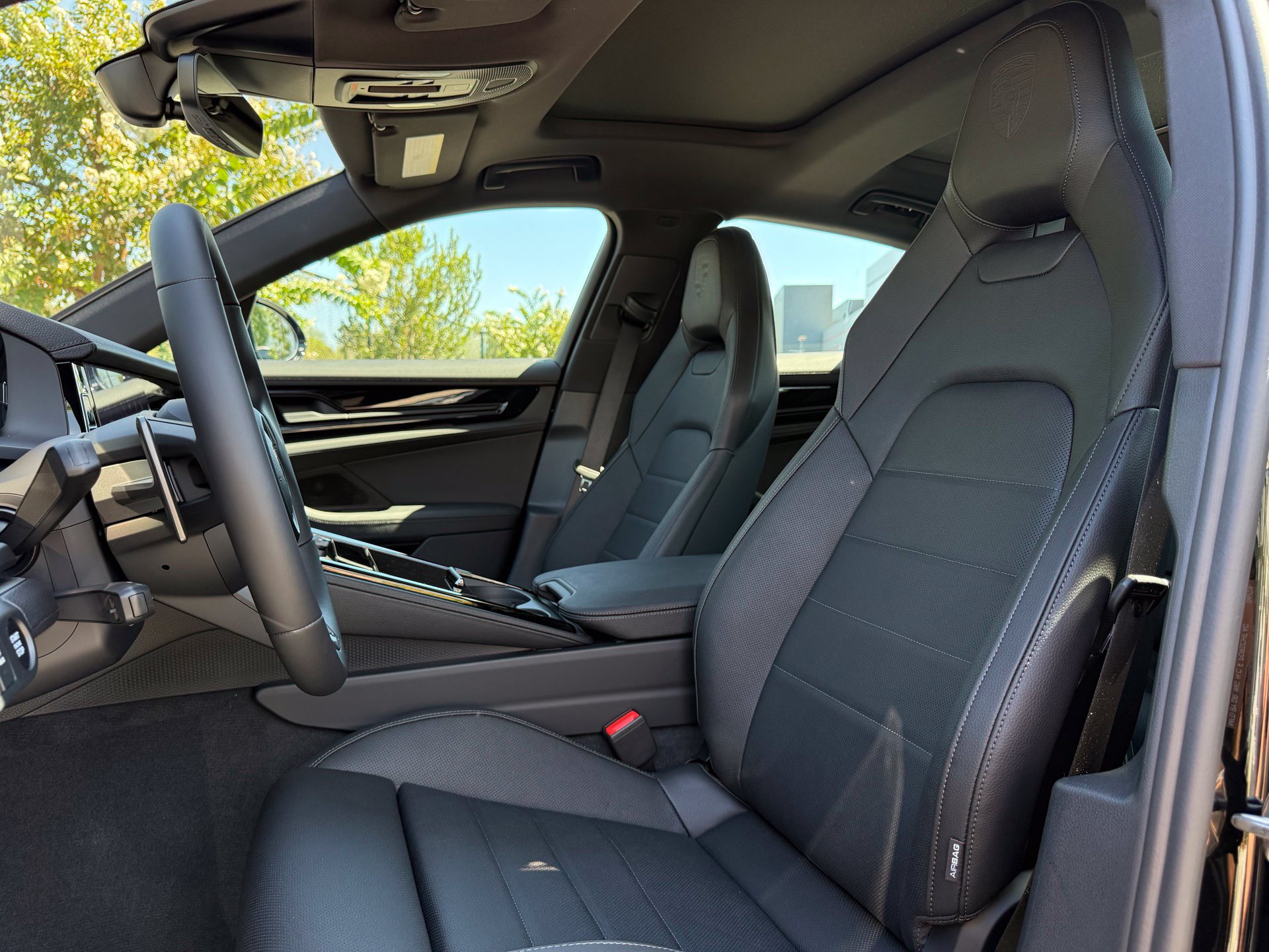 New 2026 Porsche Panamera 4 AWD/4WD image 5
