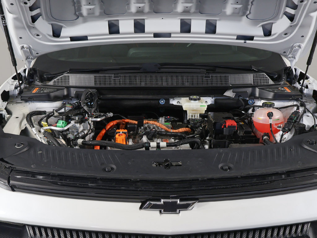 Used 2025 Chevrolet Equinox EV RS w/ Convenience Package II FWD image 24