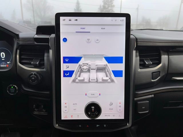 Used 2024 Ford Expedition Max Platinum AWD/4WD image 18